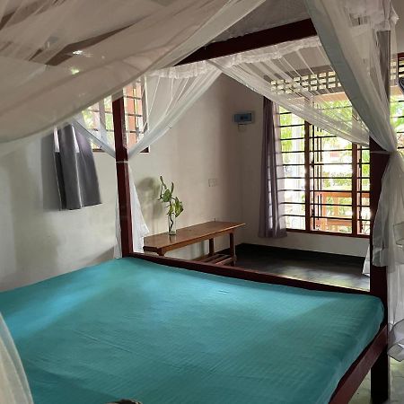 Bed and Breakfast Salty Garden Arugambay Arugam Bay Exterior foto